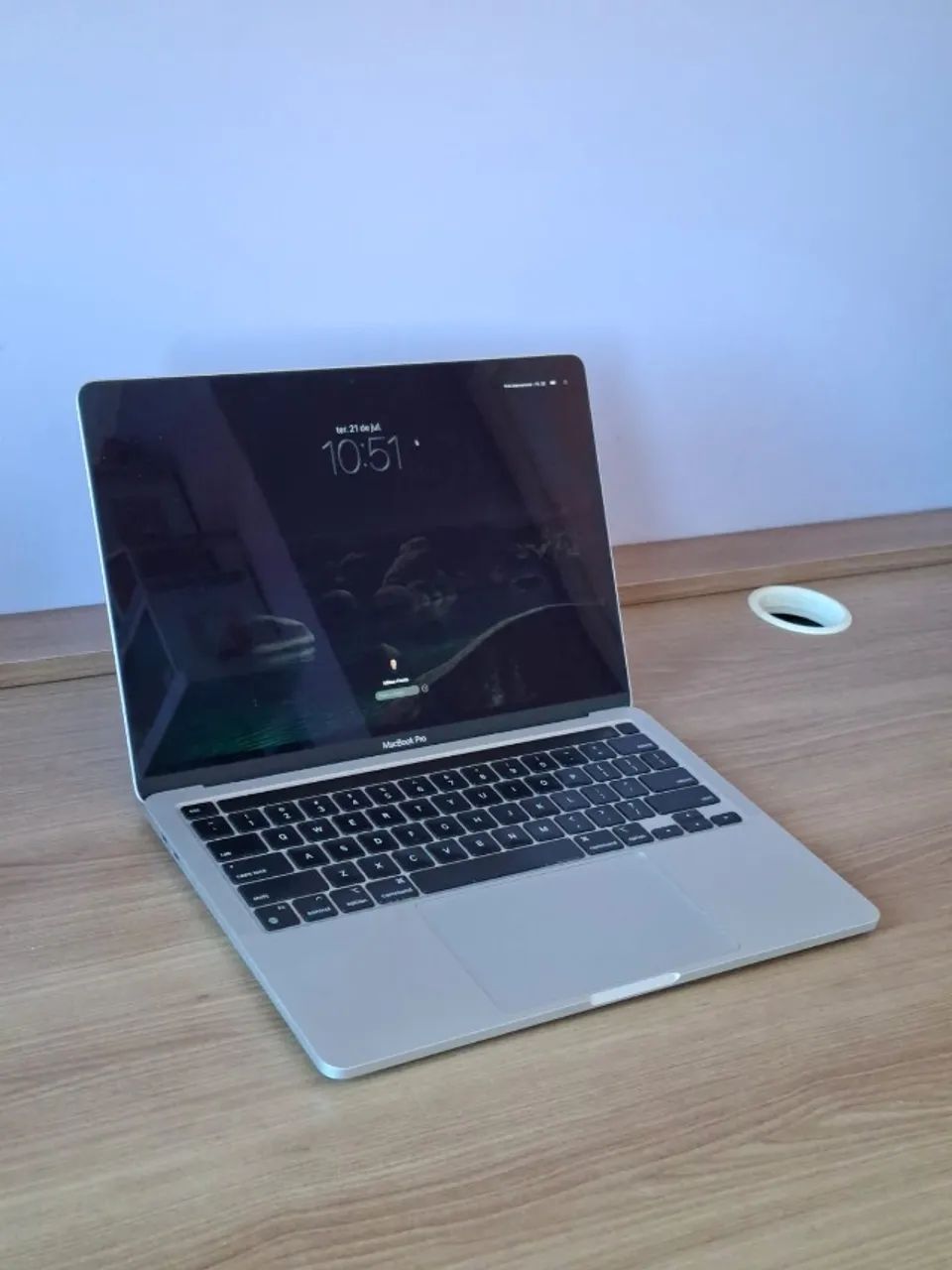 MACBOOK PRO 13'' M2 - 2022- 256GB SSD - PRATA - TOUCHBAR