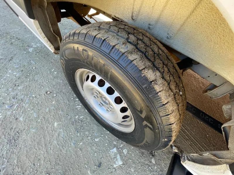 MB SPRINTER 415 ANO 2019 TETO ALTO COM 433 MIL KM - 16 LUGARES - REPASSE  - Foto 6