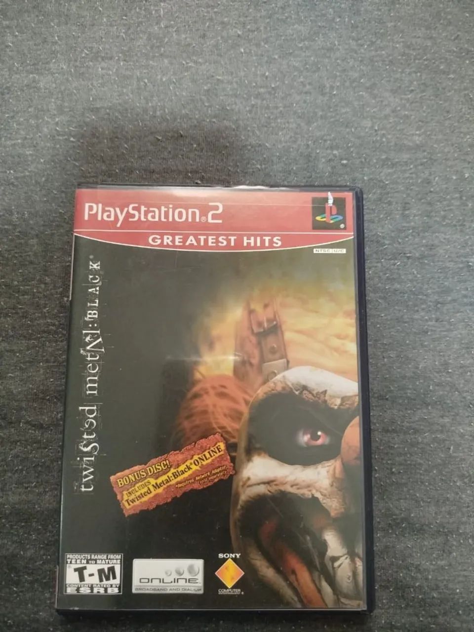 Twisted Metal Black com cd duplo