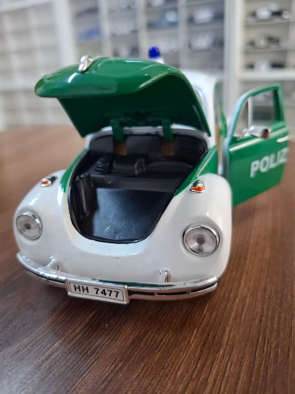 Miniatura Police Welly 1/24 Volkswagen Beetle Polizei Fusca