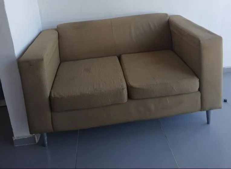 Vendo sofá 2 lugares 