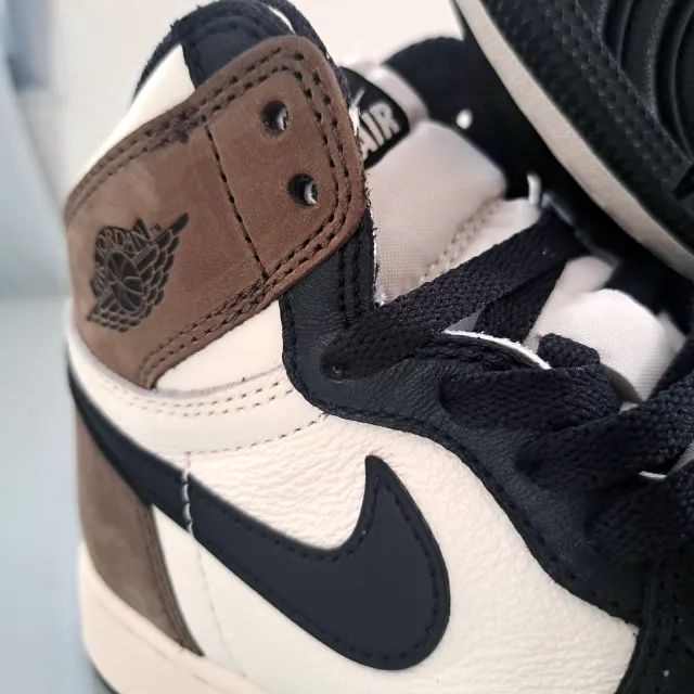 AJ1 High Dark Mocha - Tamanho 34  - Foto 3