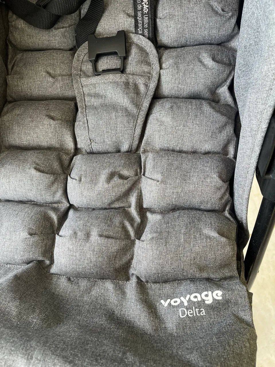Carrinho de bebê delta voyage - Foto 3