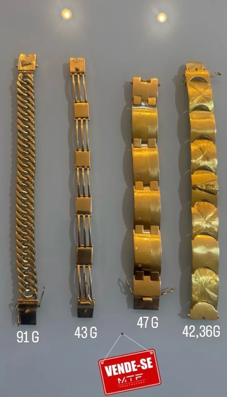 Pulseiras e bracelete de ouro 