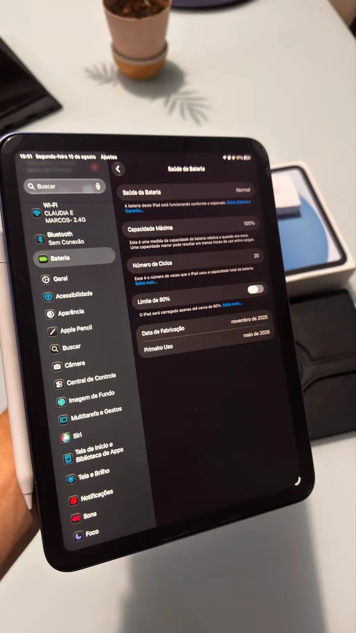 iPad 11 azul 128gb (ainda na garantia perfeito) - Foto 4