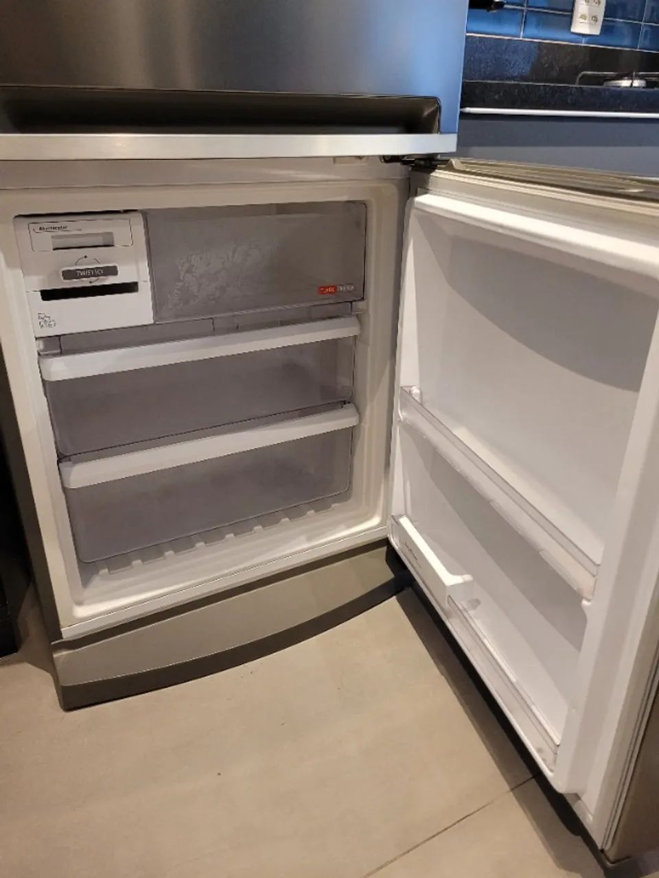 Geladeira Brastemp Frost Free Inverse 443 litros cor Inox com Turbo Ice - BRE57AK - Foto 4