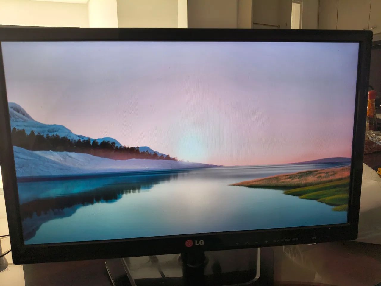 Tv lg 24 polegadas em excelente estado  - Foto 2