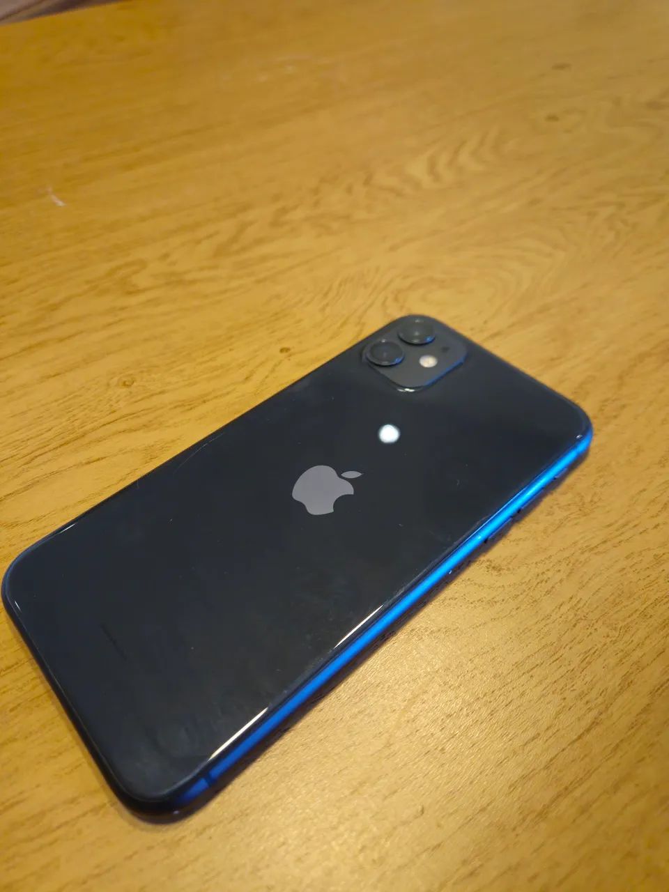 ? iPhone 11 64 GB Preto - Foto 2