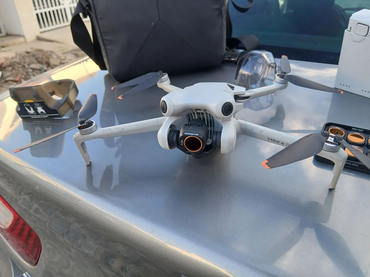 DJI MINI 4 PRO COMBO PLUS. - Foto 2