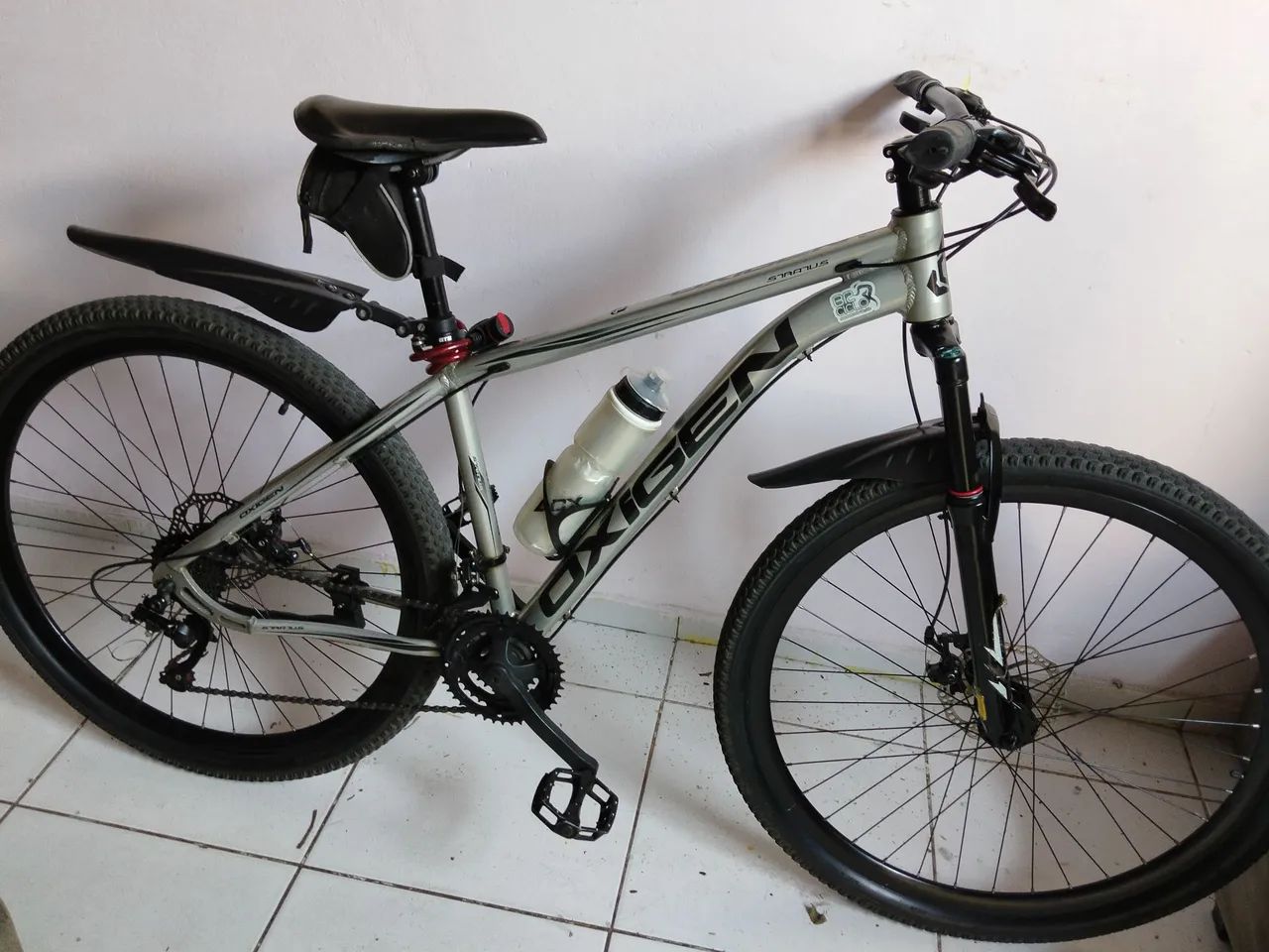 Bicicleta oxigen semi usada