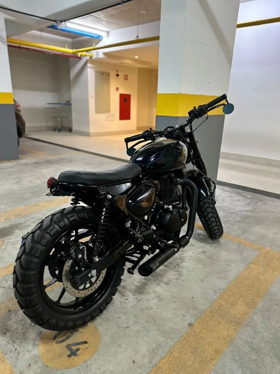 Hunter 350 Custom - Foto 4