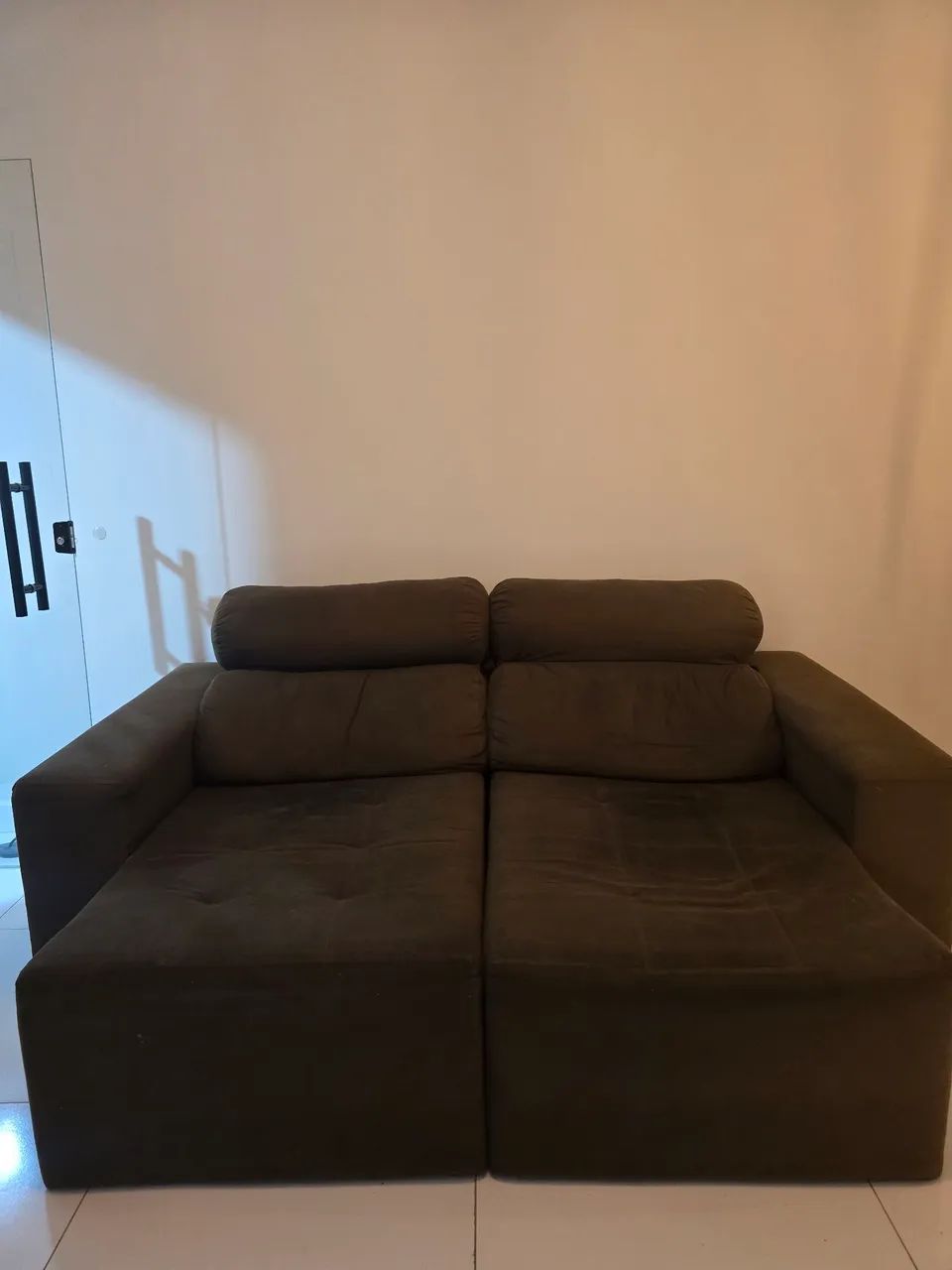 Sofá retrátil 2 lugares