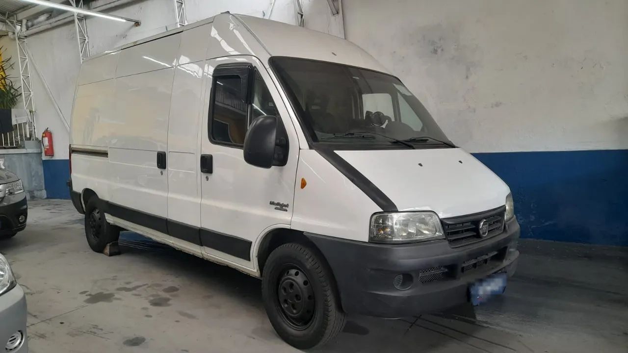 Fiat Ducato MAXI. CURTA 2.3 T.ALTO ME DIESEL 2012