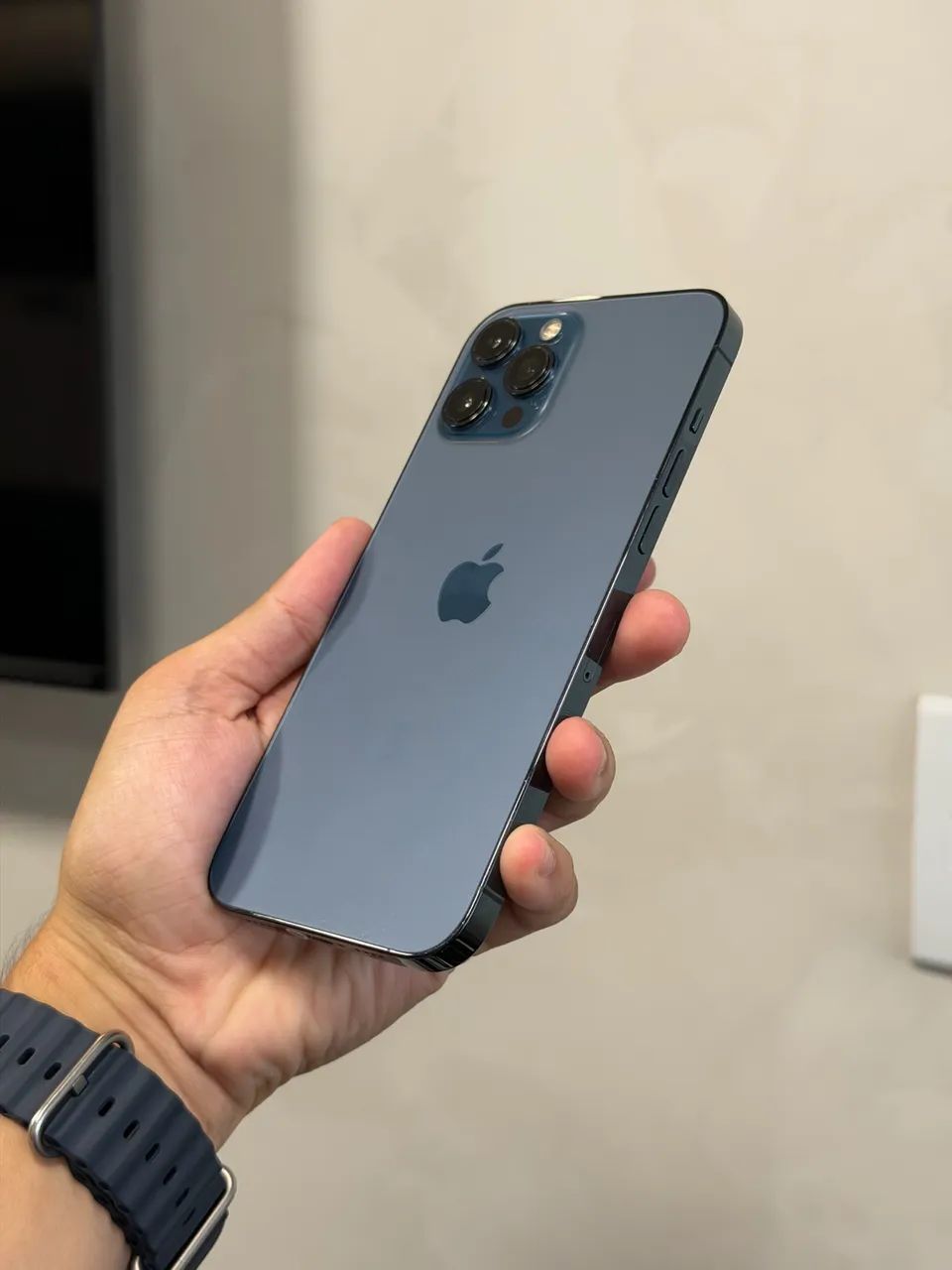 iPhone 12 Pro 128gb Azul seminovo - Celulares e Smartphones