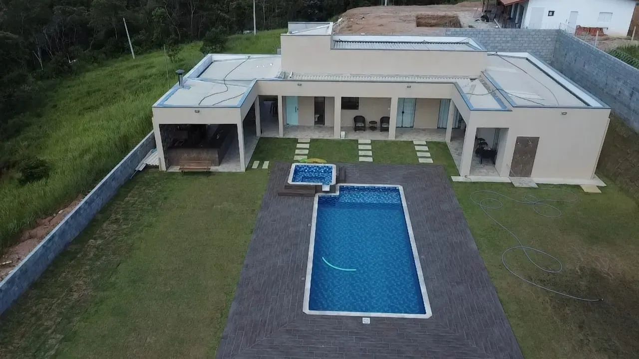 Casa moderna com 2 quartos e piscina - Foto 4