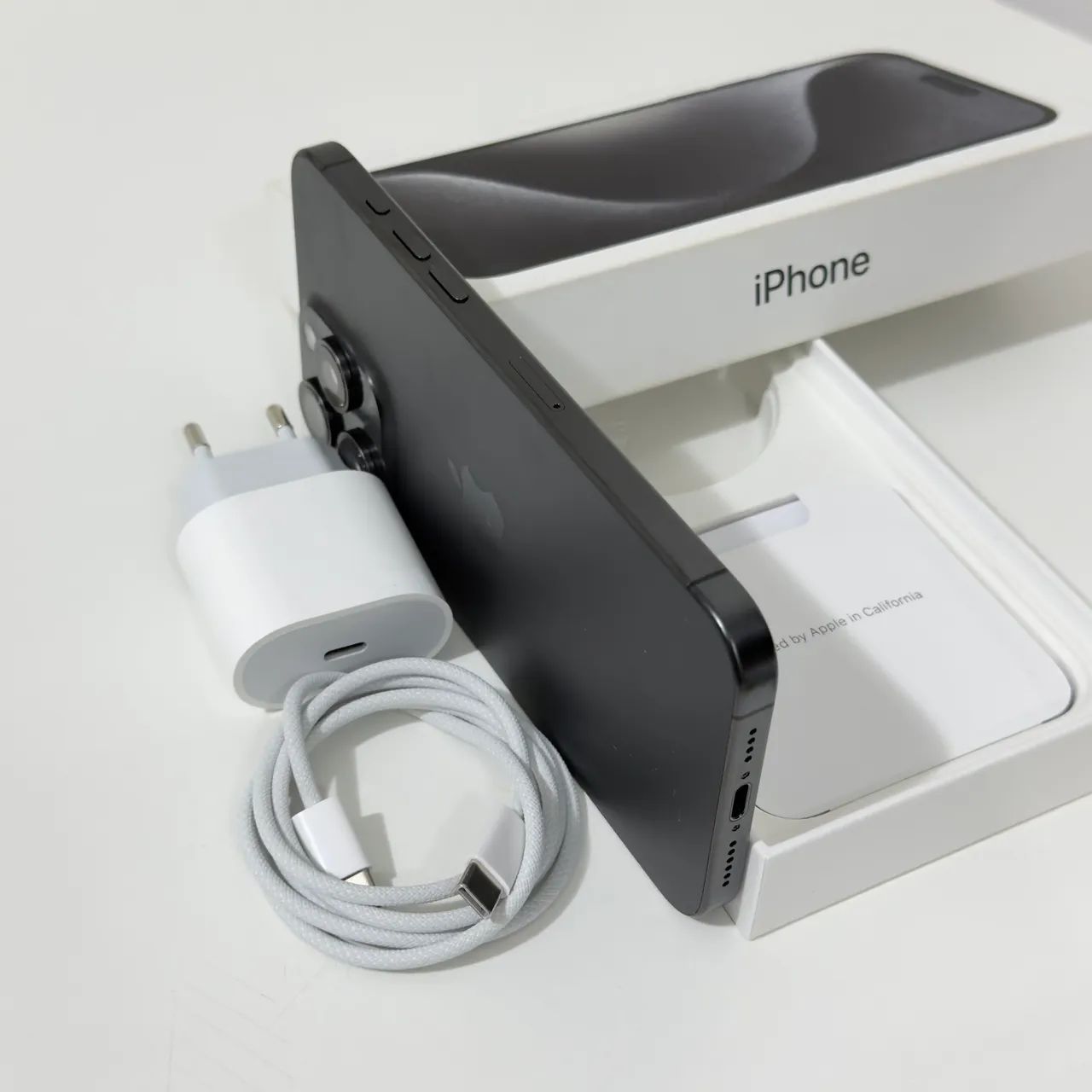 iPhone 15 Pro Max - Foto 5