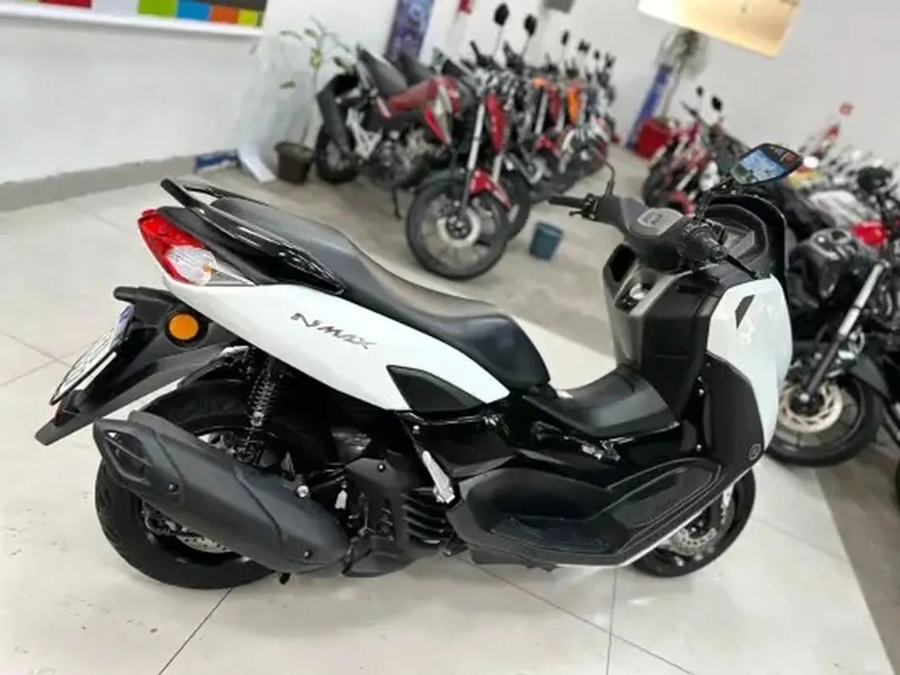 YAMAHA NMAX 160 ABS - Foto 5