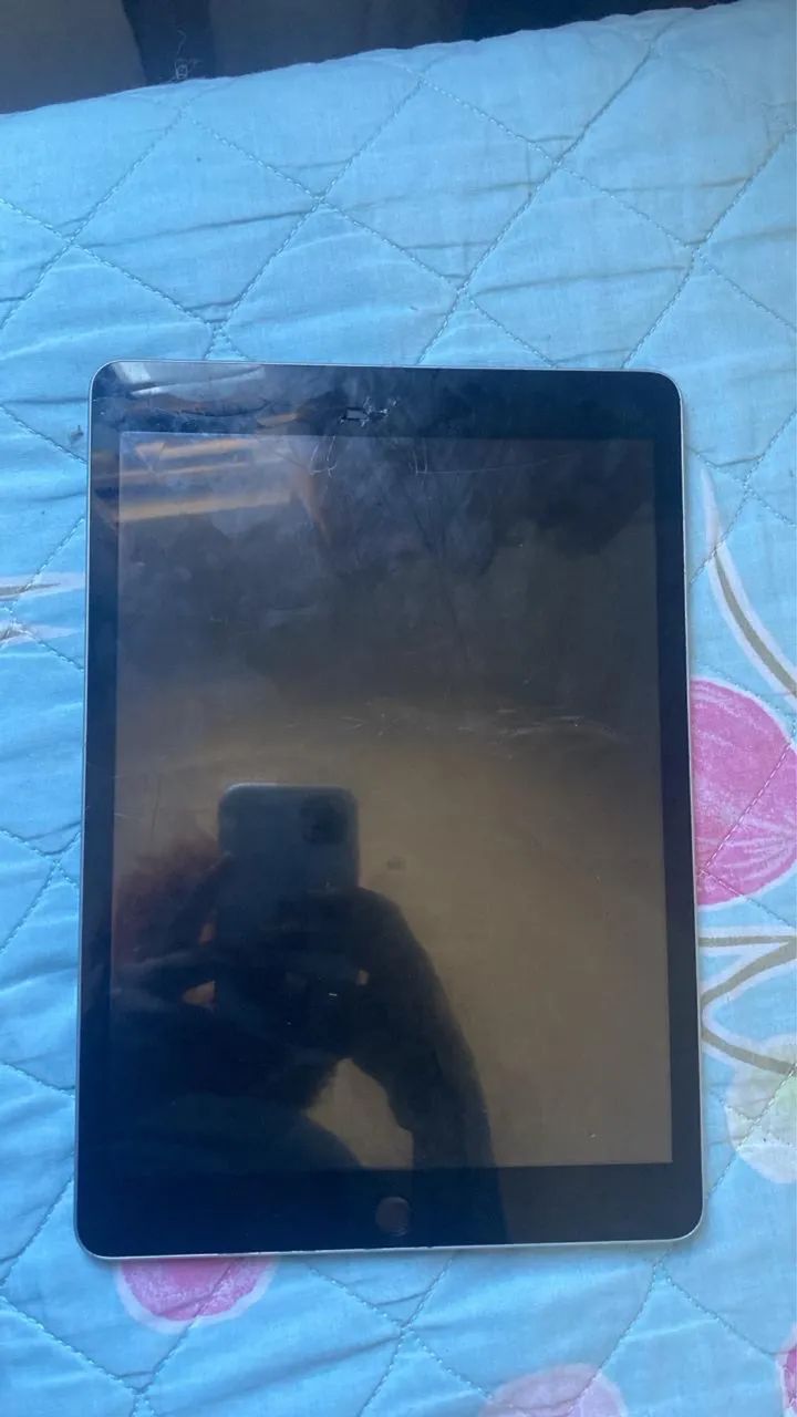 IPad geração 9/ 64g