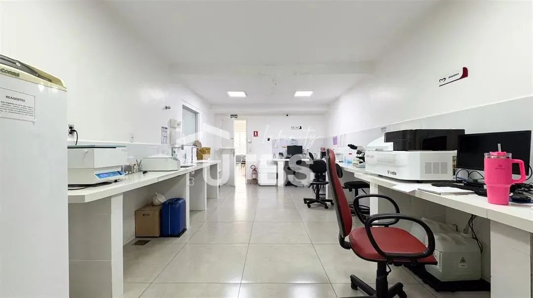 Vendo imóvel comercial gerando renda ( Laboratorio ) 400m2 Area privada, 470m2 de Area Tot - Foto 9