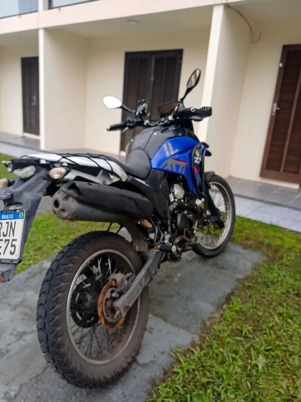 Lander 250  - Foto 3
