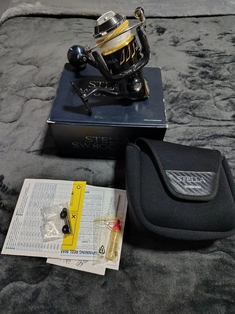 Molinete Shimano Stella SW 8000 PG+ 300m de linha YGK X8 70 LBS 