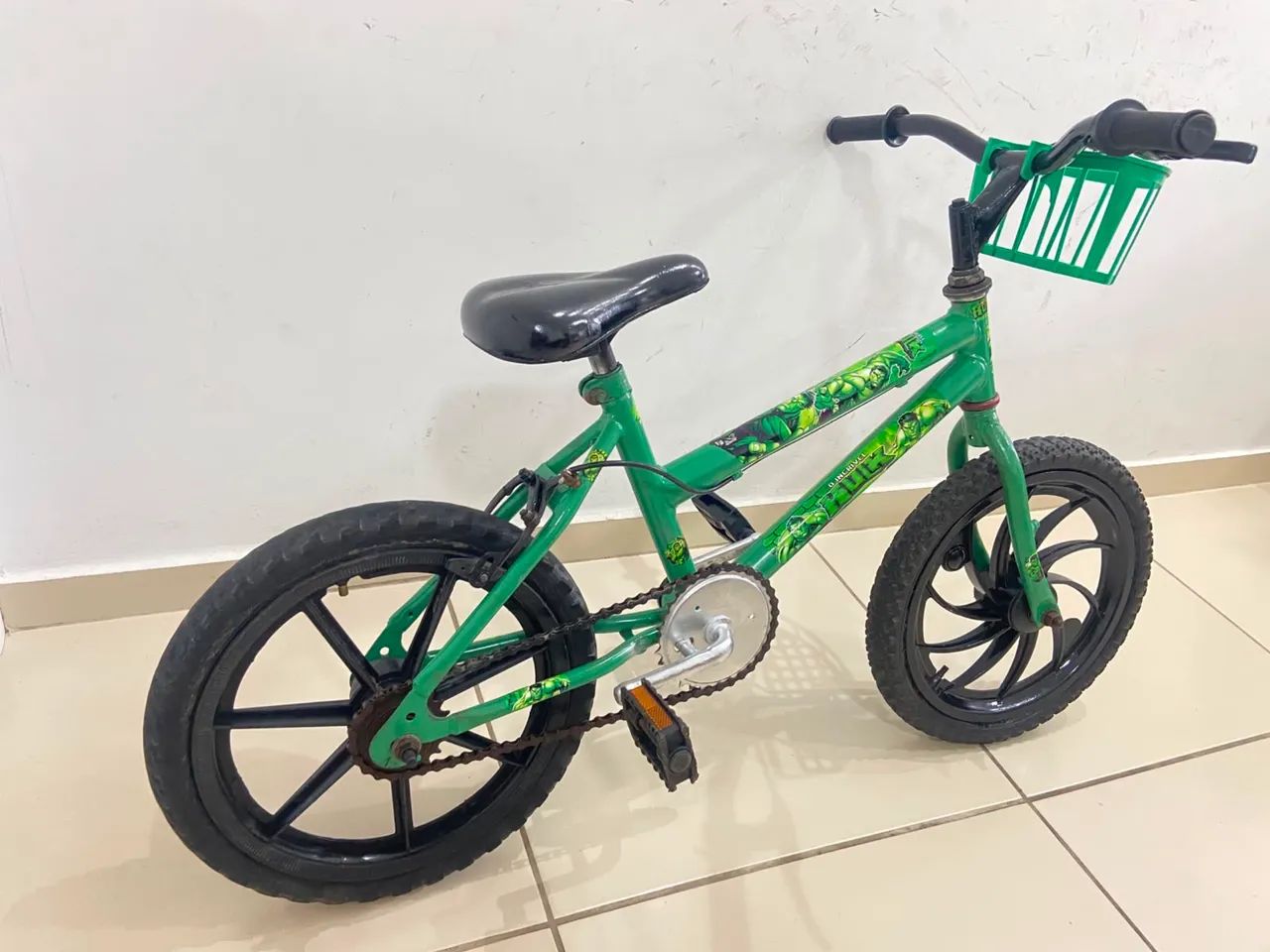 Bicicleta Infantil aro 16 do Hulk  - Foto 3