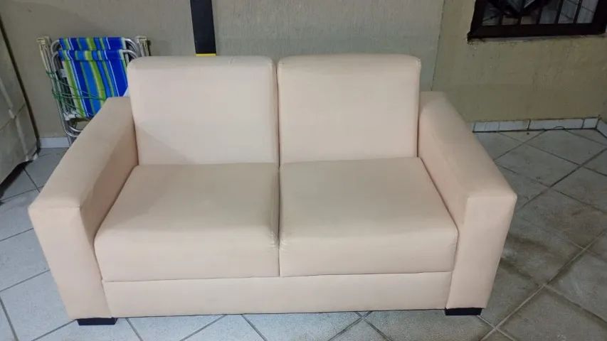 sofá 2 lugares
