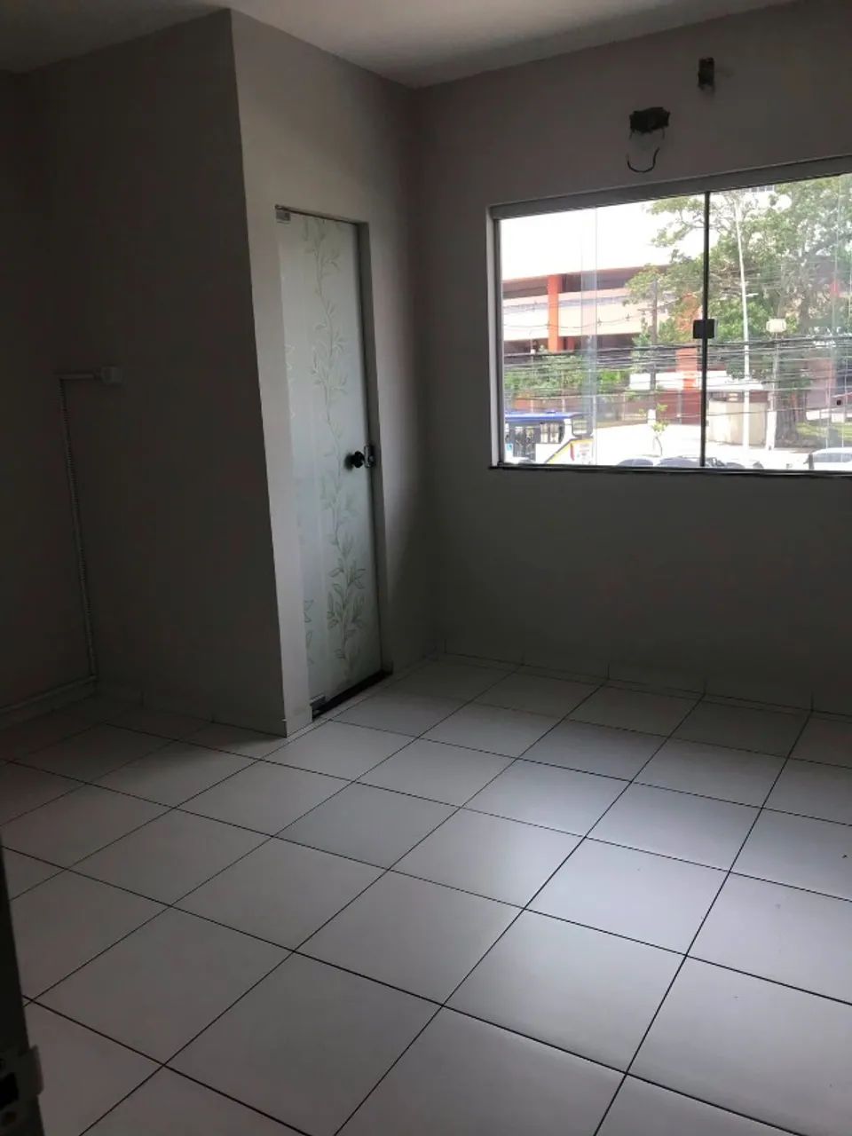 Alugo Sala Comercial Com 30 M² na Augusto Montenegro  - Foto 5