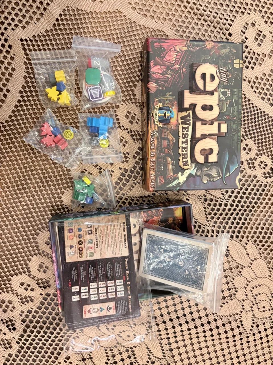 Tiny Epic Western jogo de tabuleiro - Foto 2