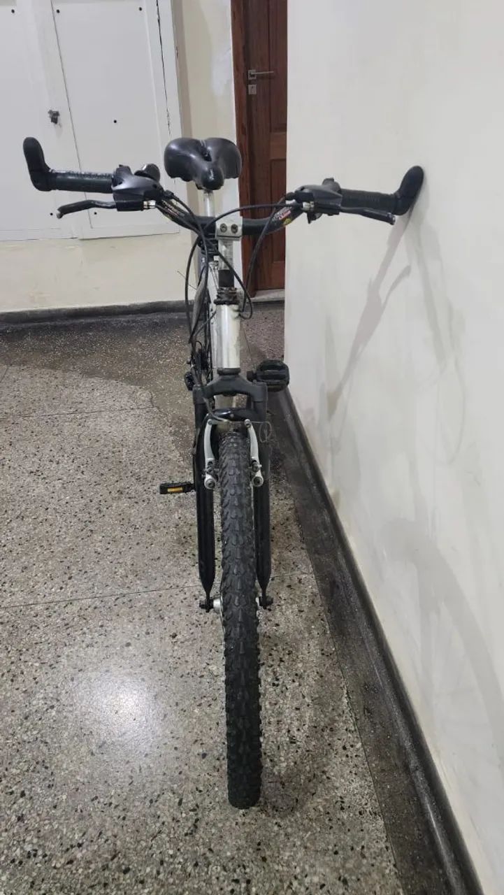 Bicicleta  - Foto 4