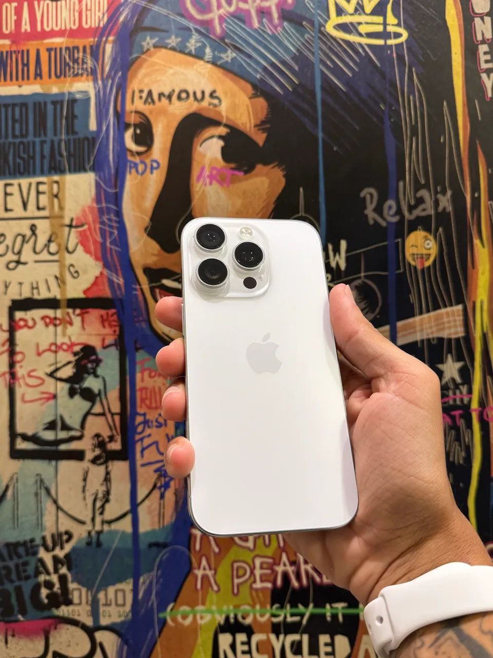 iPhone 16 pro 256gb - Foto 2