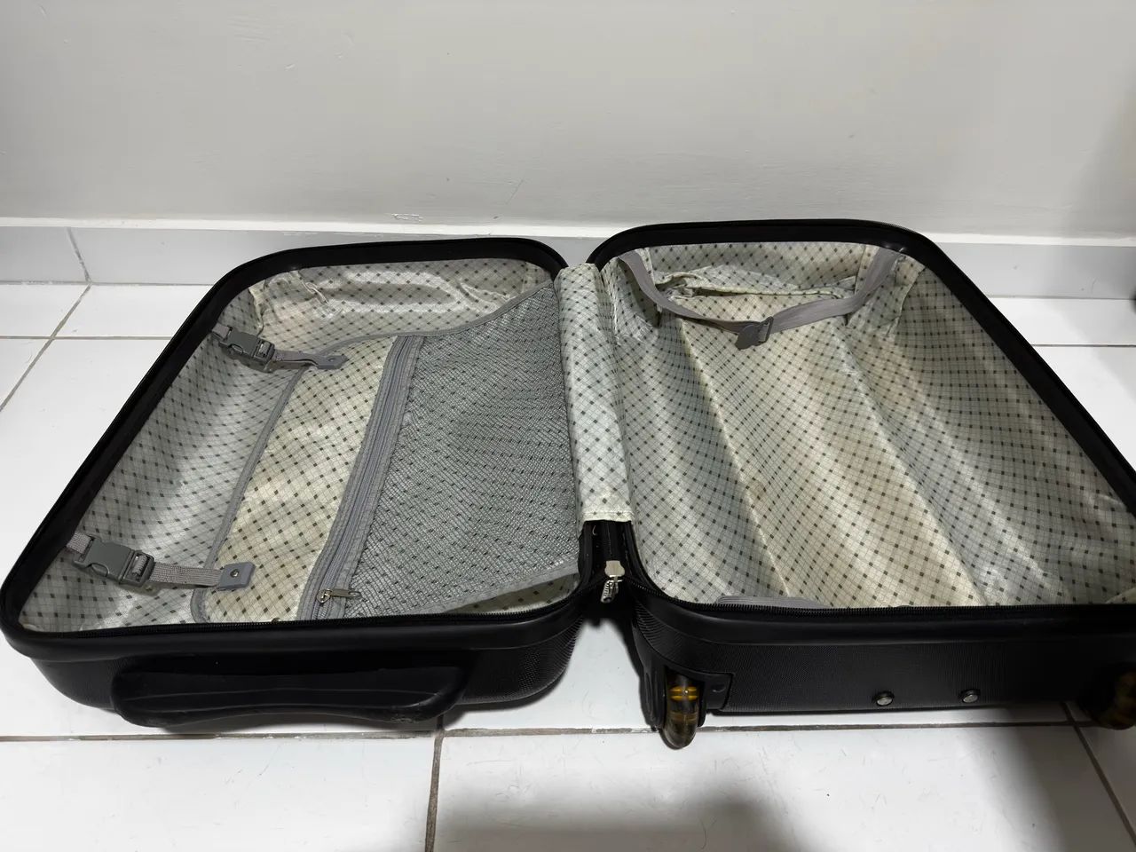 Mala pra viagem média 