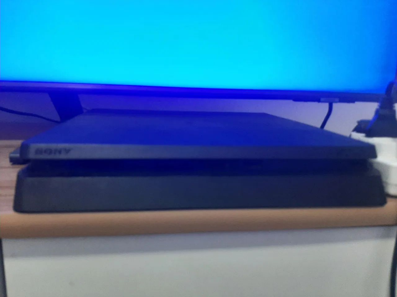 Playstation 4 slim - Foto 3