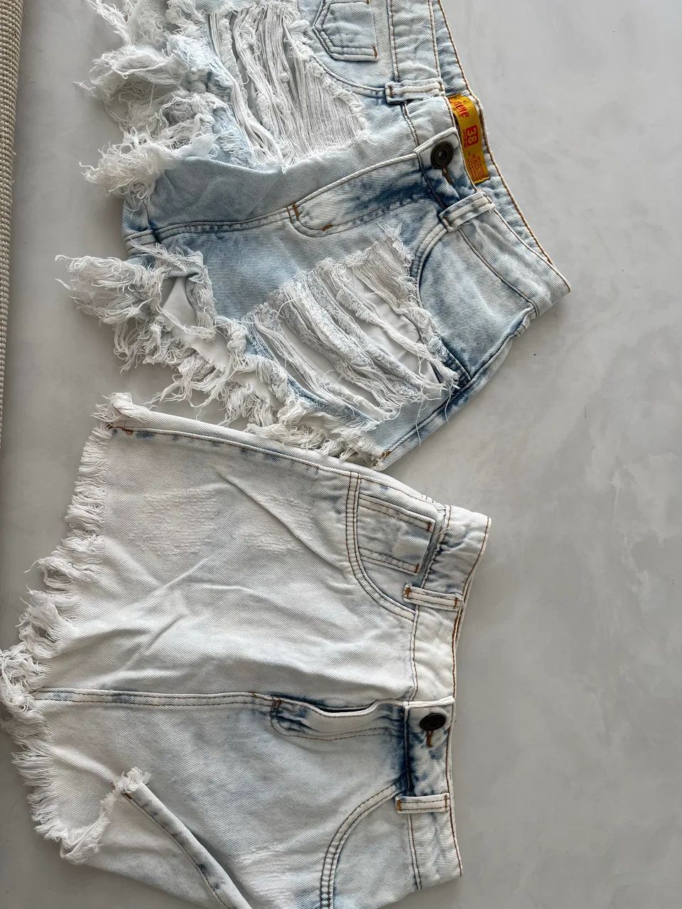 Lote de roupas perfeito estado 