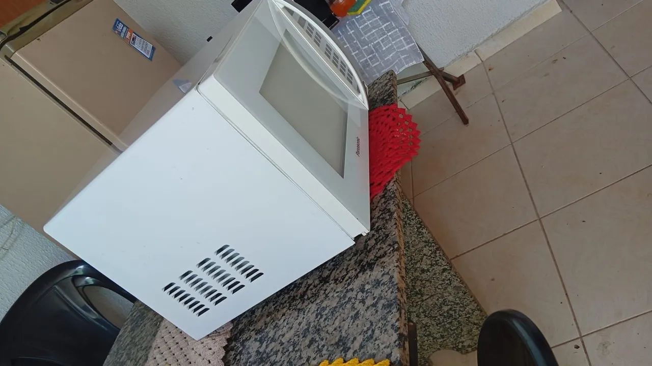 Microondas Panasonic 32 litros  - Foto 3
