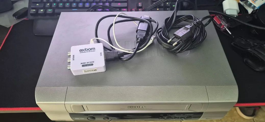 Video Cassette Philips, placa de Captura de vídeo e mini conversor de audio e video - Foto 3