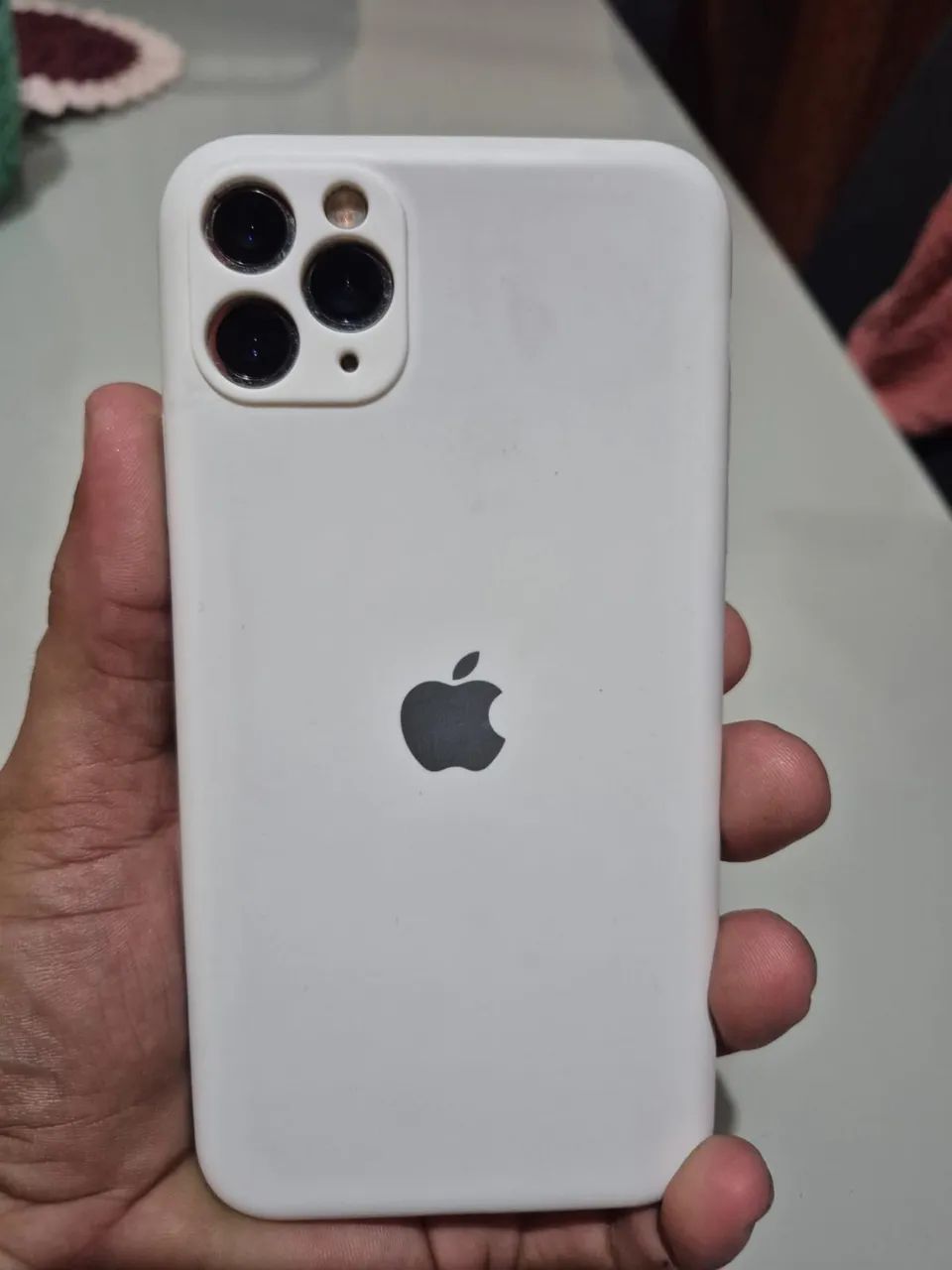 Vende-se iPhone 11 Pro Max 68 gd..