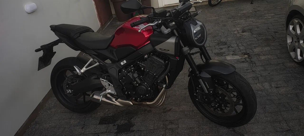 Cb 650 com e-cloud e apenas 2500km  - Foto 2