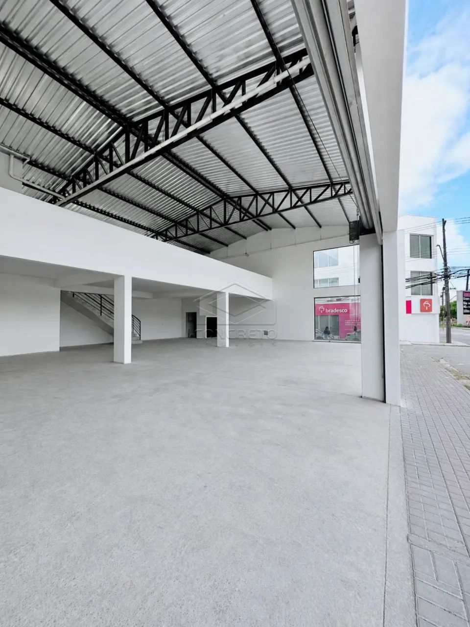 PRÉDIO COMERCIAL DE ESQUINA COM EXCELENTE VISIBILIDADE NO CENTRO DA CIDADE - Foto 5