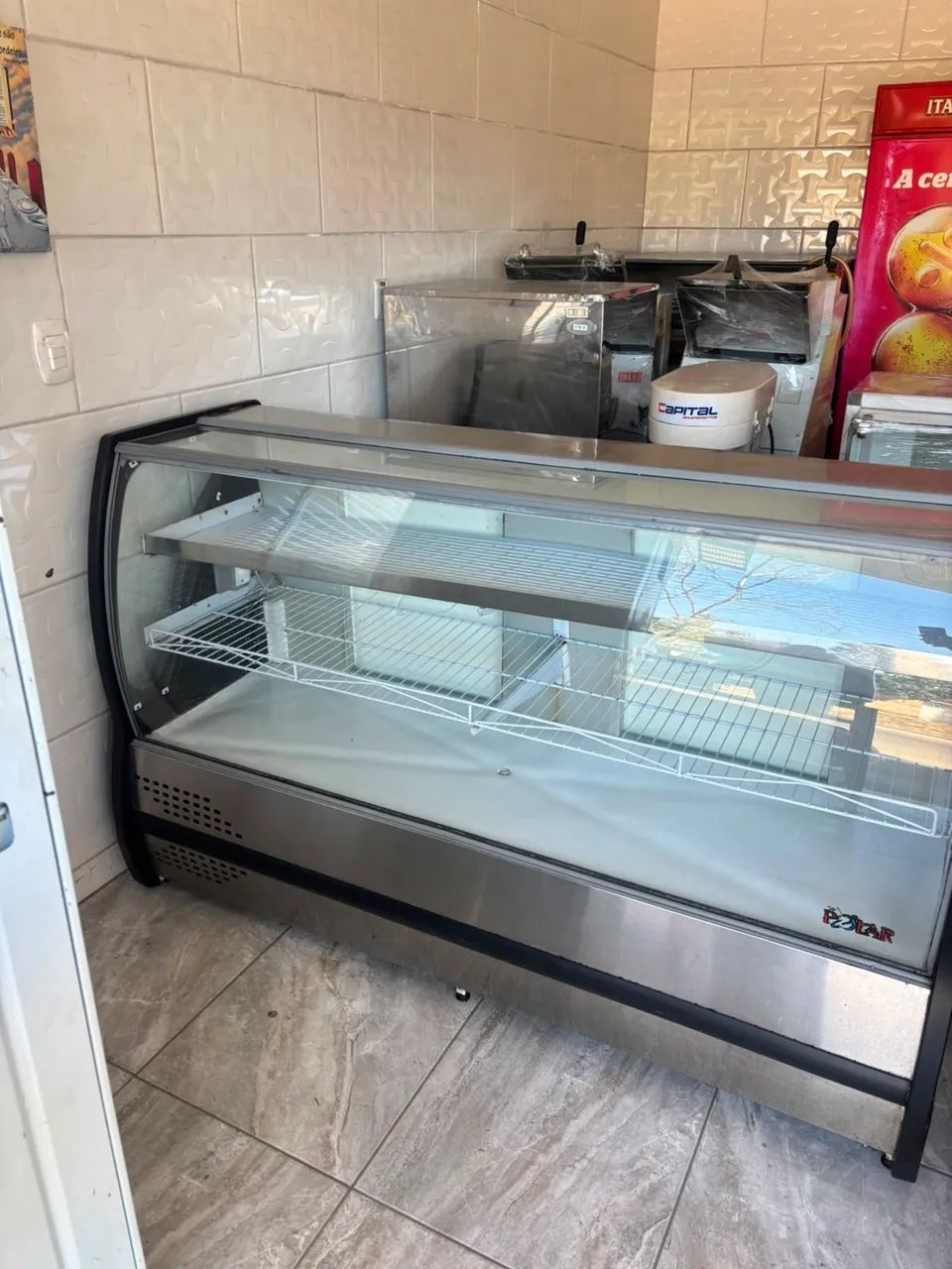 Balcão refrigerado boleado 1.80 x 0.70 boleado   