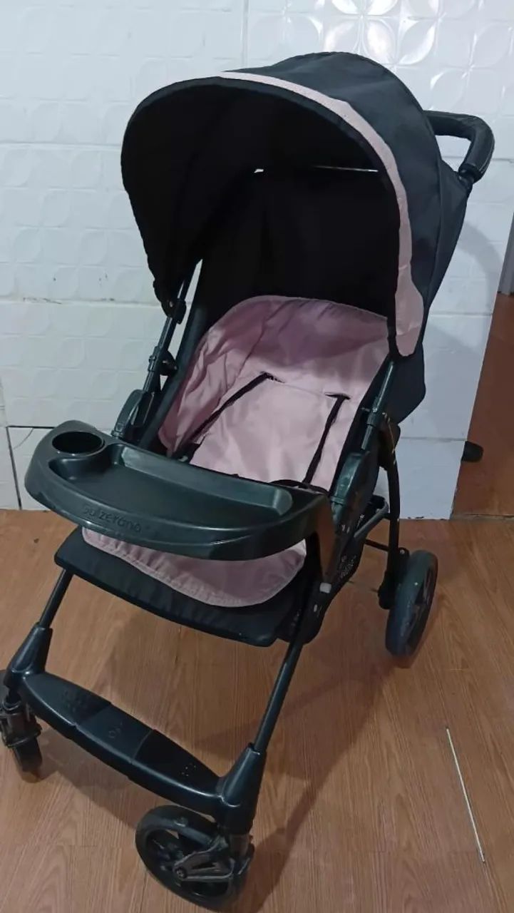 Carrinho Galzerano e bebê conforto 