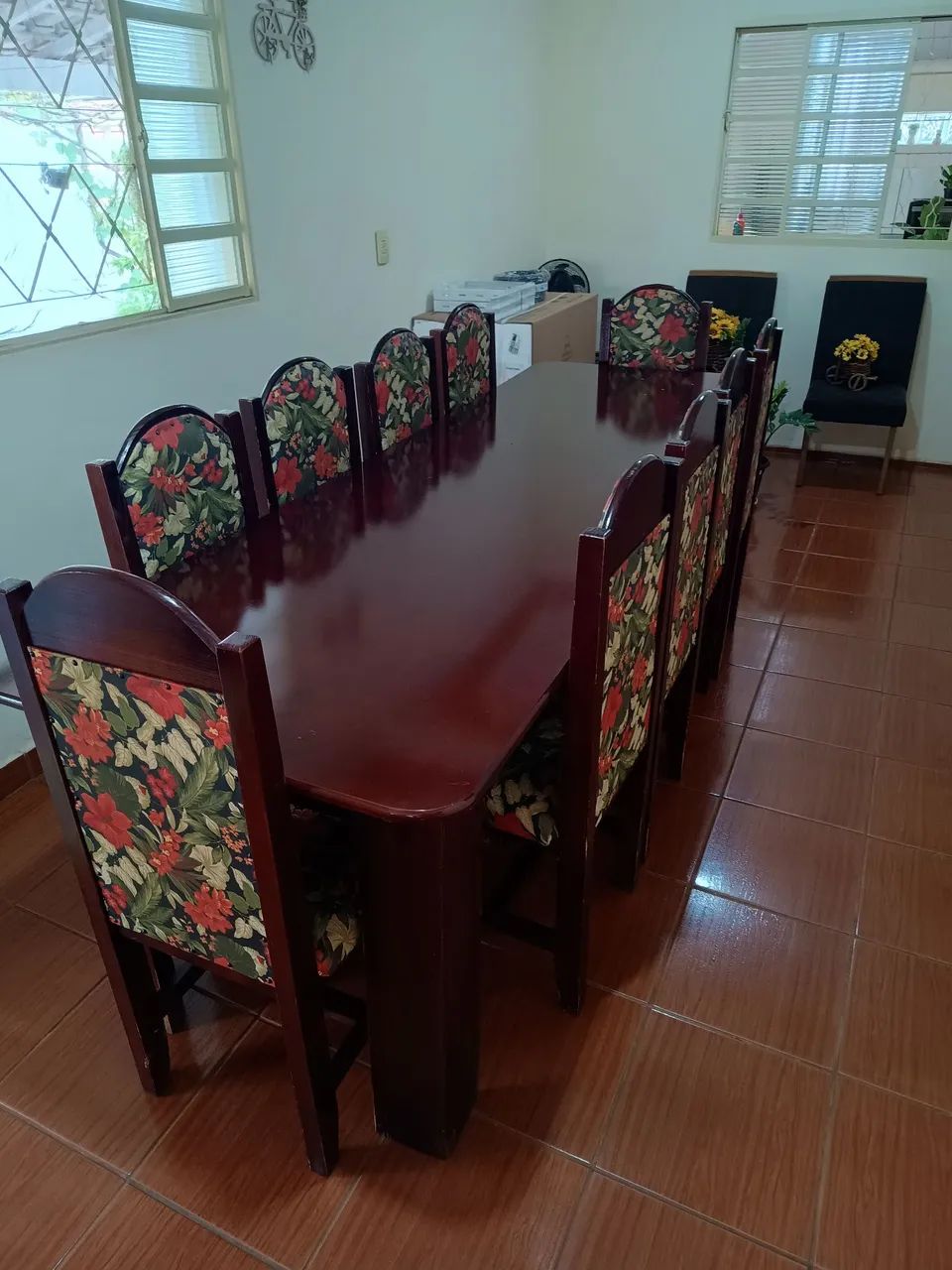 Mesa de Jantar com 10 cadeiras  - Foto 5