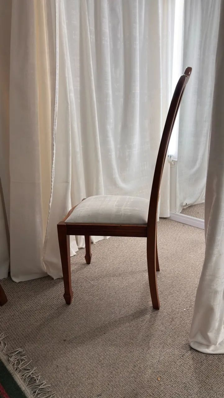 CADEIRA VINTAGE ESPALDAR VAZADO - Foto 4