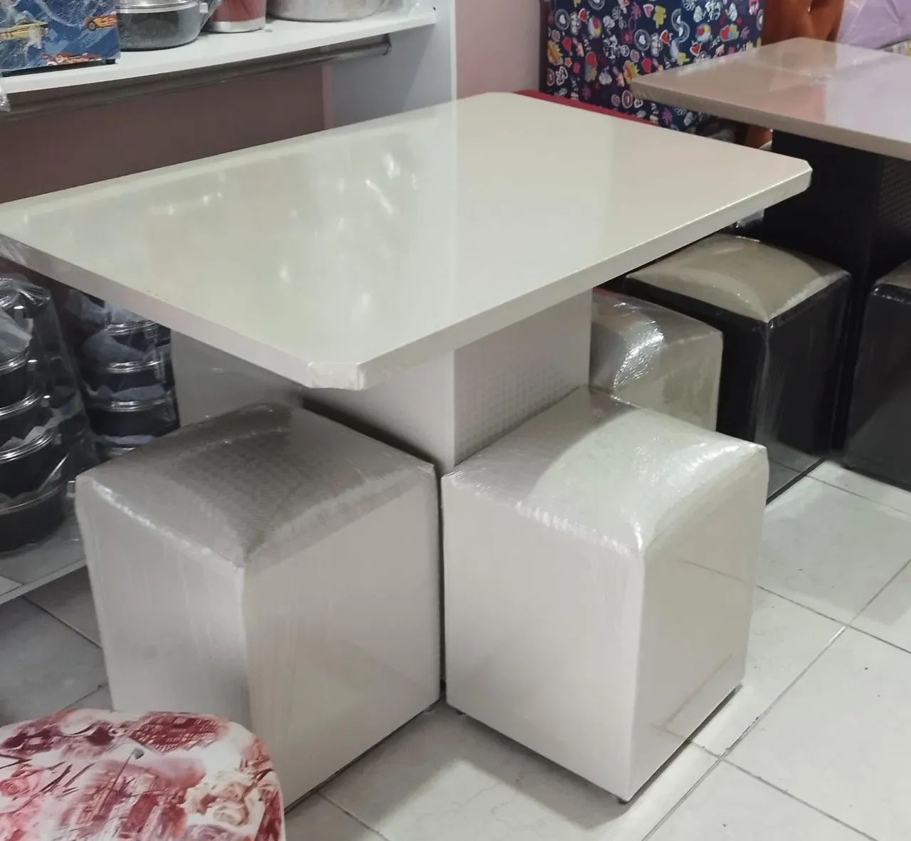 MESA COM DESIGN  - Foto 2
