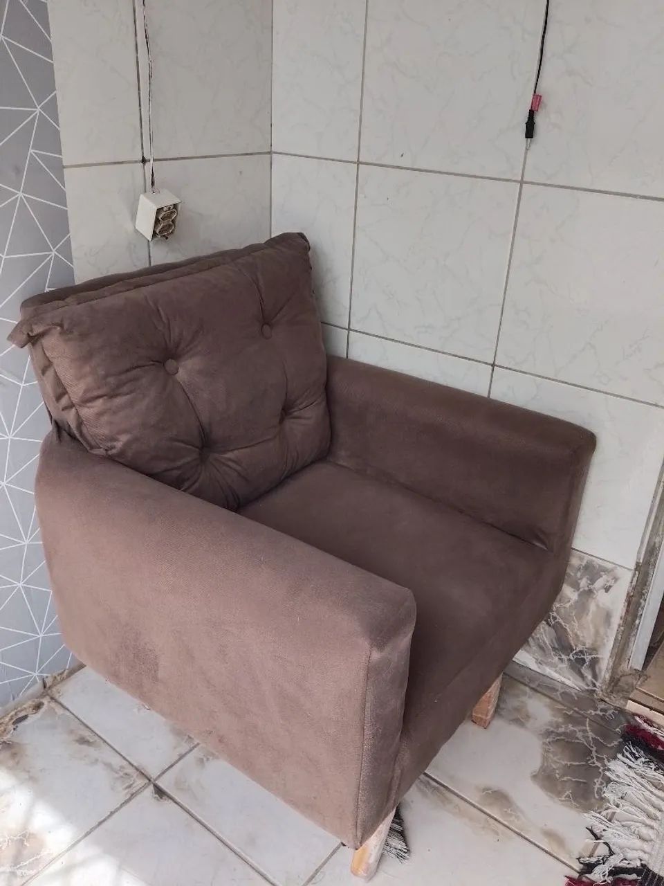 Poltrona acolchoada  - Foto 2