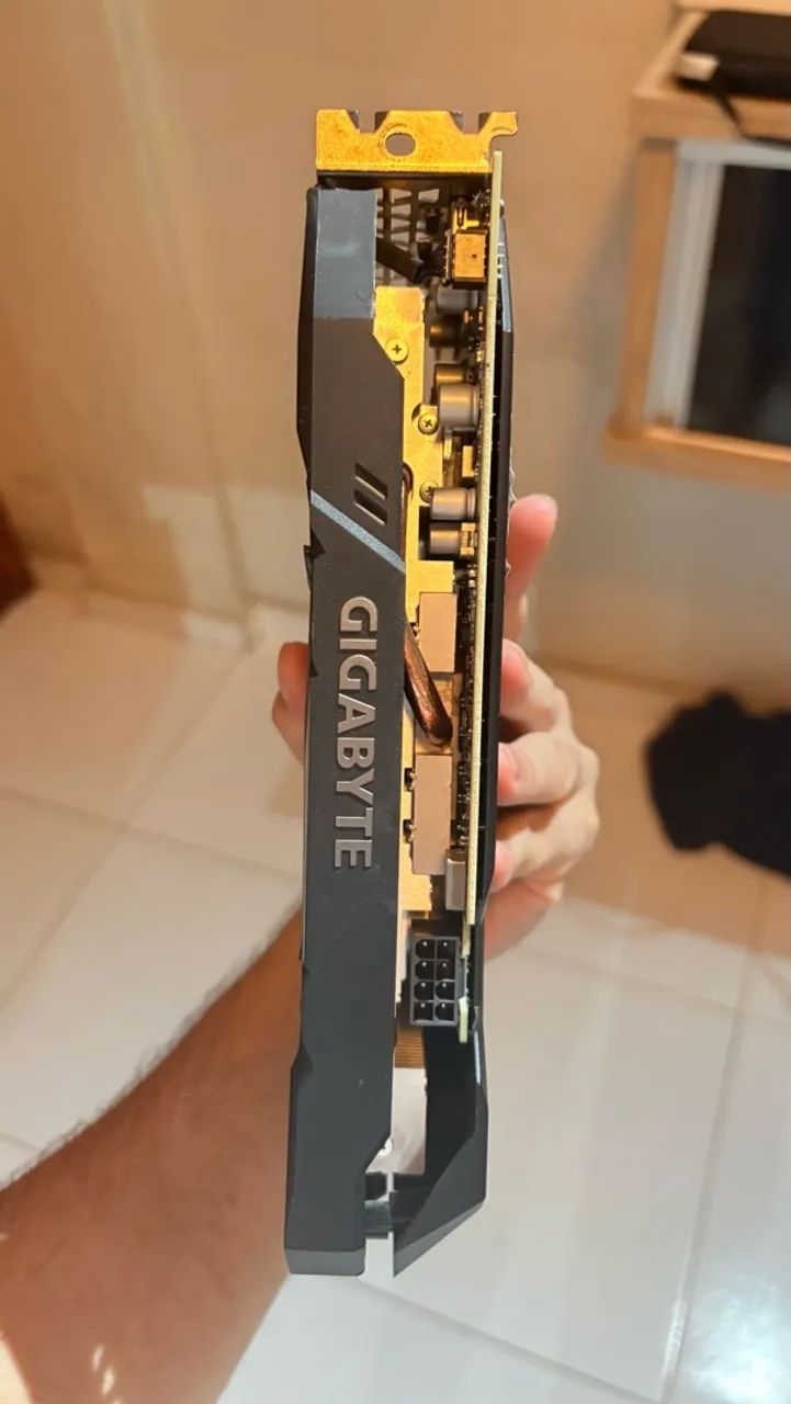 RTX 2060 6gb Gigabyte  - Foto 2