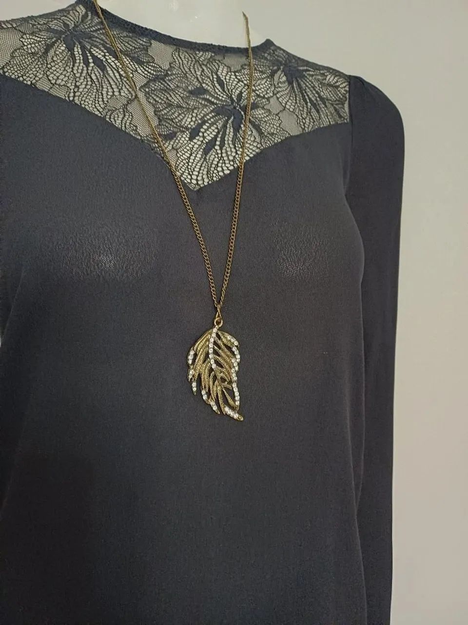 Colar feminino pena com strass - Foto 5