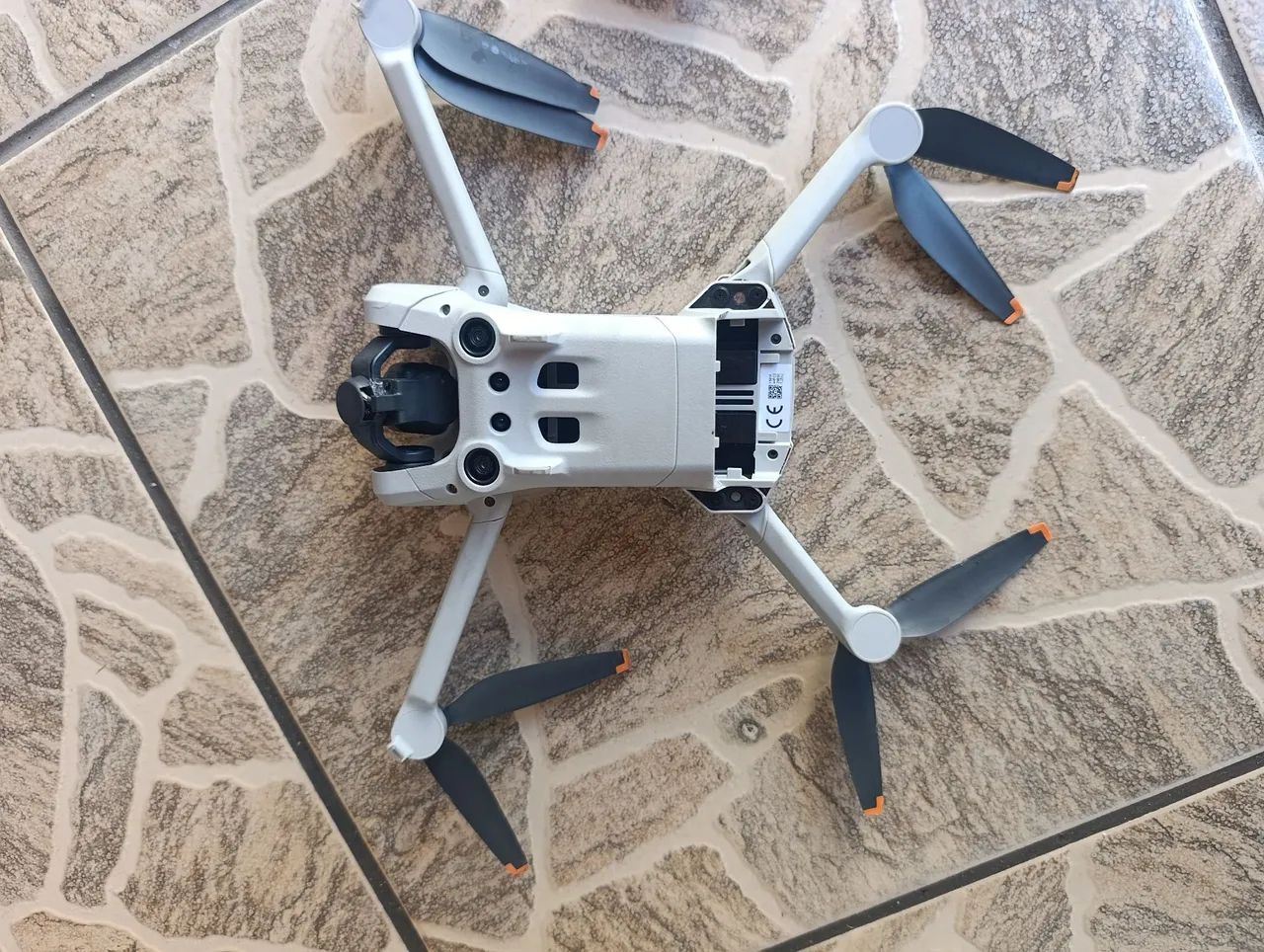 DJI mini 3 pro voando sem imagem. - Foto 3