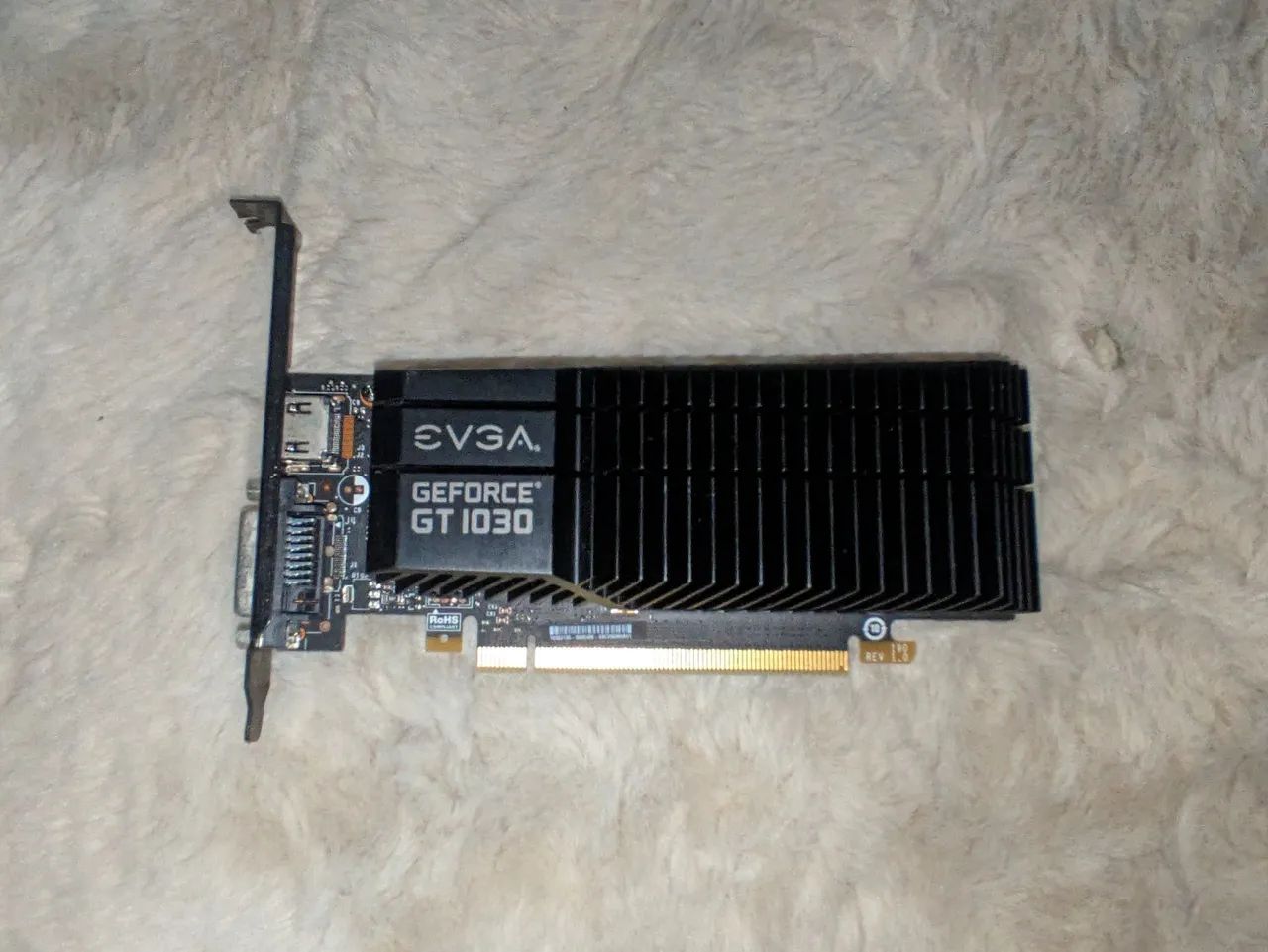 Placa de Vídeo EVGA GeForce GT 1030, Usada / Com Oxidação
