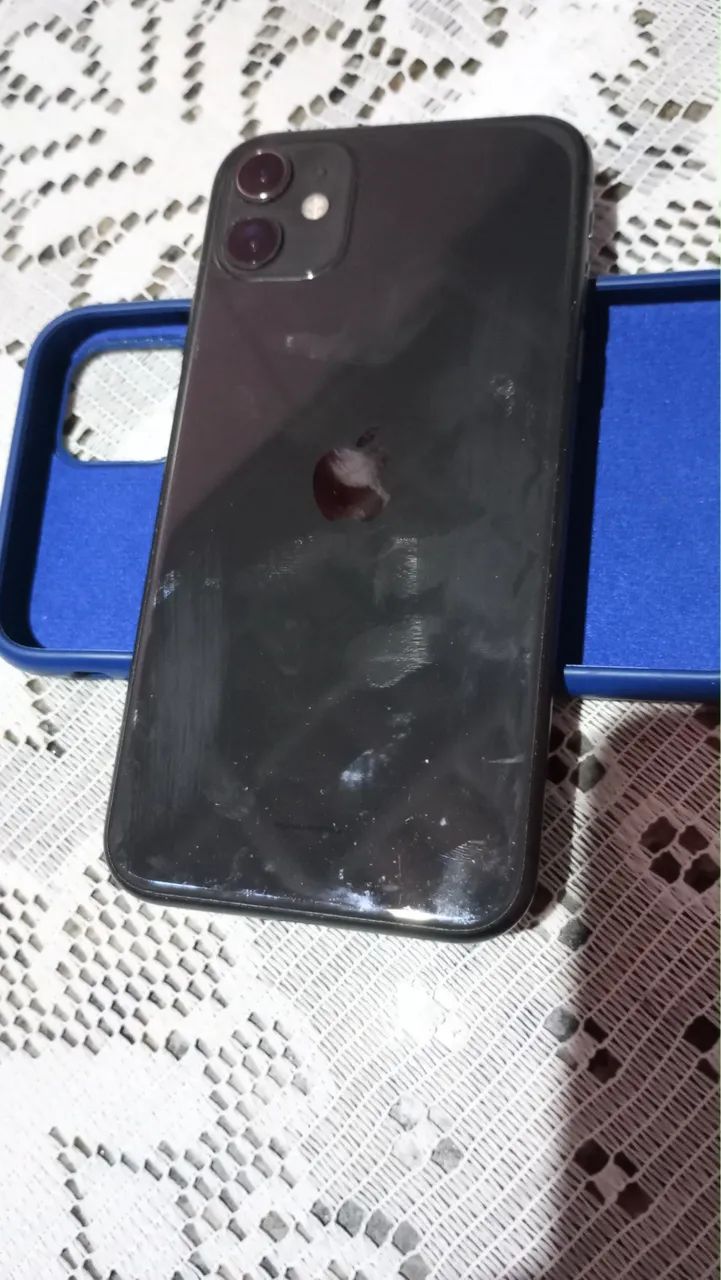 iPhone 11 64